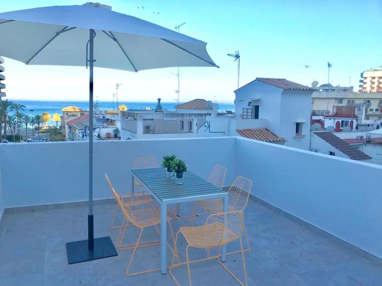 Lujoso Duplex En La Playa Con Vistas Al Mar Apartment Torremolinos Bagian luar foto